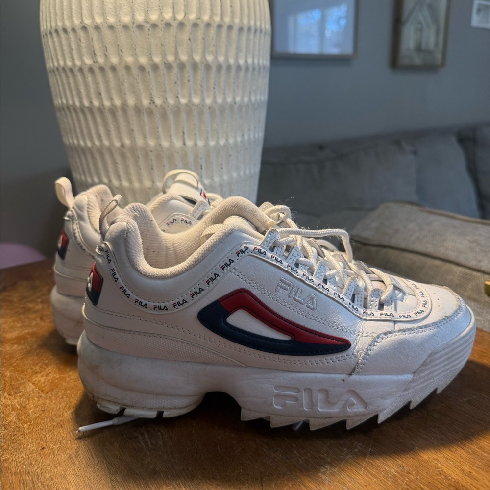 Fila woman’s size 7.5 White and Red Sneakers